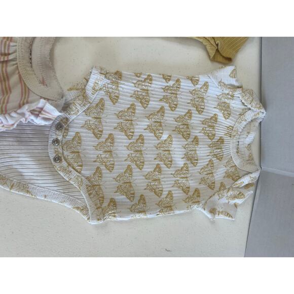 Rachel Zoe baby clothes 0-3M - Picture 4 of 6